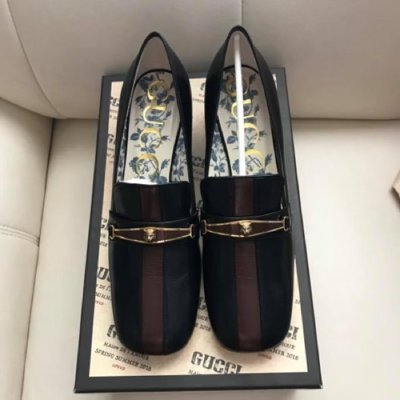 Gucci Shoes - Gucci 38